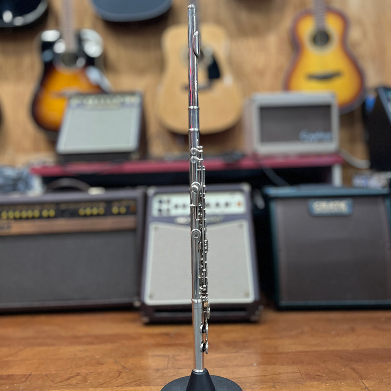 CERTIFIED USED Armstrong 104 Flute Outfit, Made in USA - Serial 3238774
