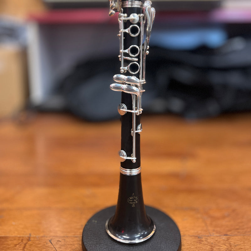 CERTIFIED USED Buffet International E11 Intermediate Wood Clarinet Outfit, Germany