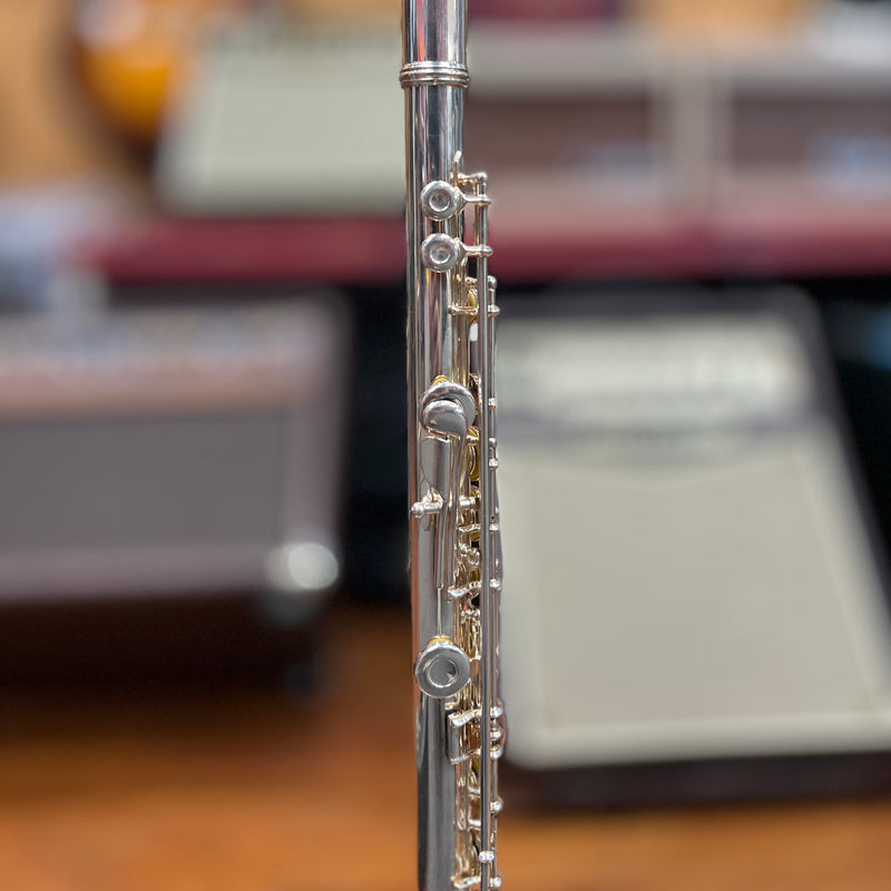 CERTIFIED USED Gemeinhardt 2SP Silver-Plated Student Flute Outfit, Serial #691445
