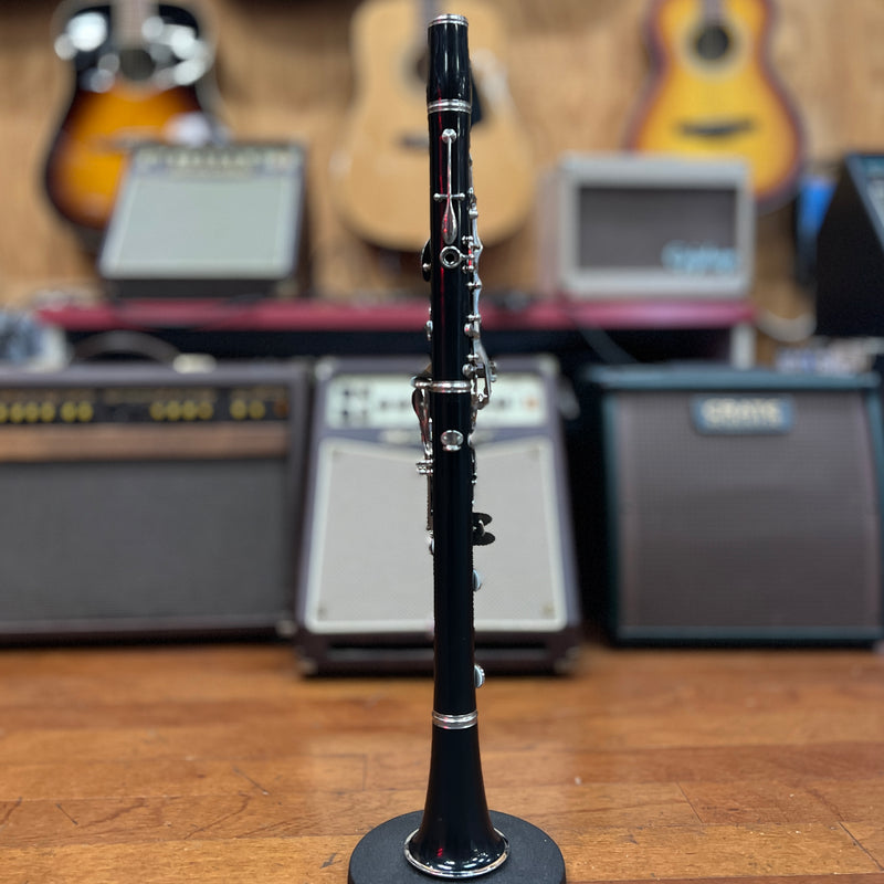 CERTIFIED USED Yamaha 20 Student Clarinet Outfit, Japan - Serial 108042A