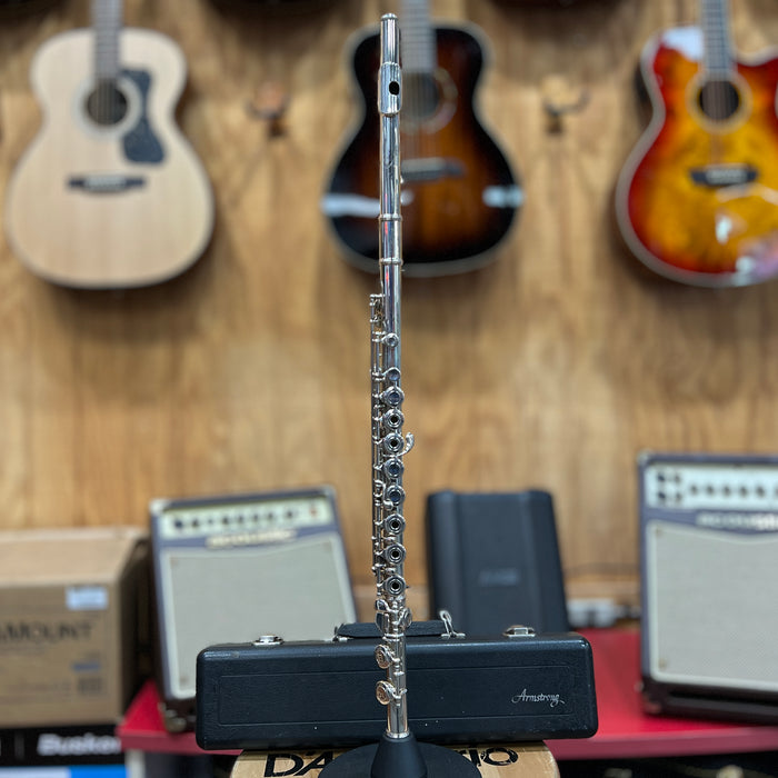 CERTIFIED USED Yamaha 225NII Student Flute Outfit, Japan, Serial 304598A