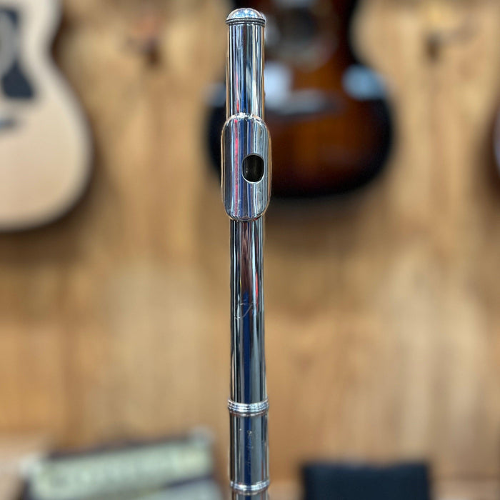 CERTIFIED USED Yamaha 225NII Student Flute Outfit, Japan, Serial 304598A