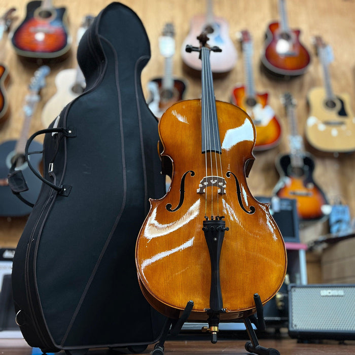 DISPLAY Brandenburg CL-1180 Antiqued Solid Top Cello Outfit with Hard Case and Bow, 4/4