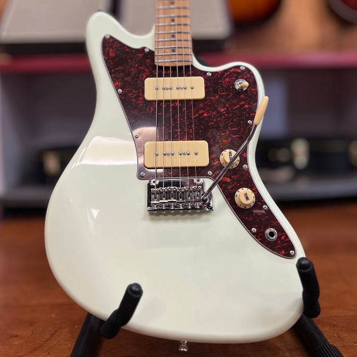 JET Guitars JJ-300 P90 OW Jaguar-style Electric Guitar, Olympic White, Roasted Maple Neck
