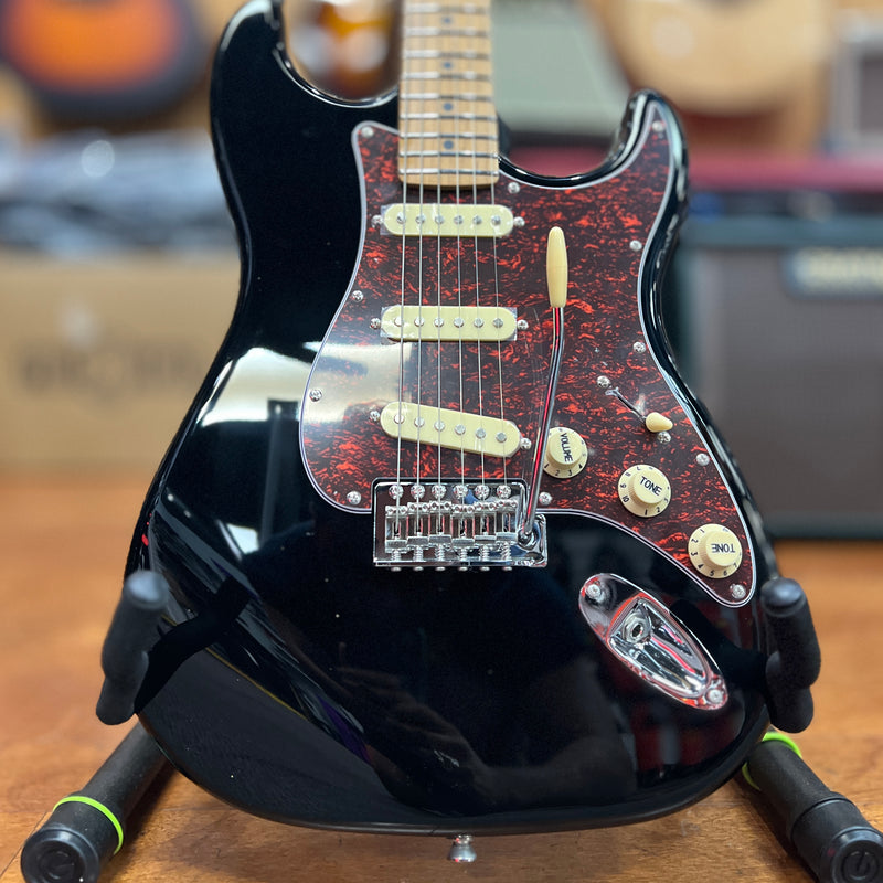 JET Guitars JS-300 BK Solidbody Strat-style Electric Guitar - Black, Roasted Maple Neck