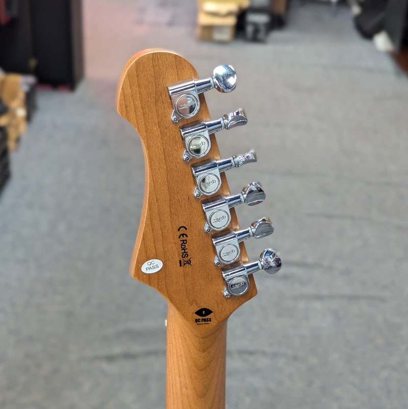 JET Guitars JS-300 OW Solidbody Strat-Style Guitar - Olympic White, Roasted Maple Neck