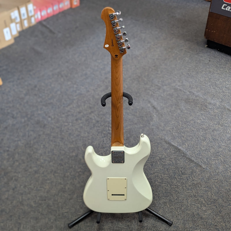 JET Guitars JS-300 OW Solidbody Strat-Style Guitar - Olympic White, Roasted Maple Neck