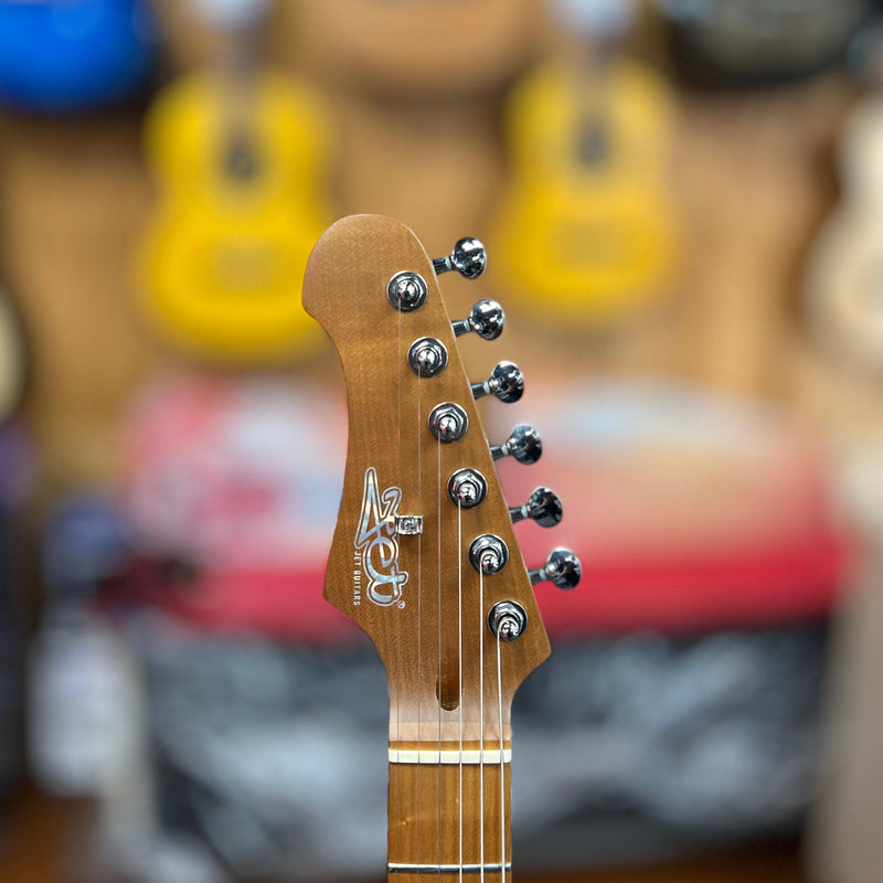 JET Guitars JS-300 SB LH Solidbody Strat-style - Sunburst Left Handed, Roasted Maple Neck
