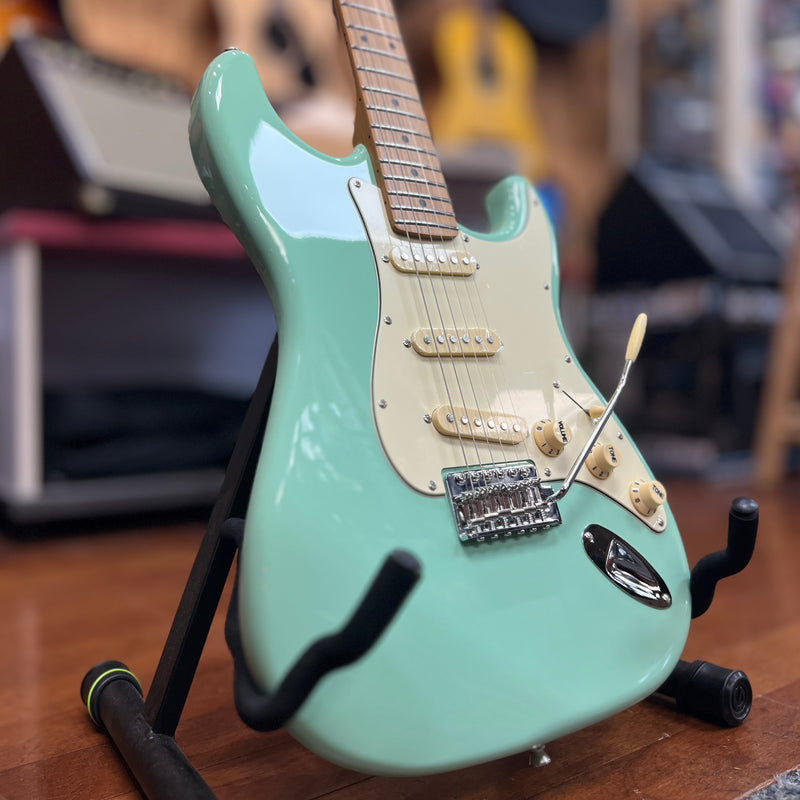 JET Guitars JS-300 SFG Solidbody Electric Guitar, Seafoam Green