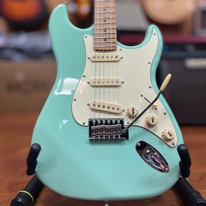 JET Guitars JS-300 SFG Solidbody Electric Guitar, Seafoam Green