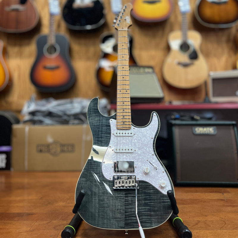 JET Guitars JS-450 TBK Strat-style Solidbody Electric Guitar, Transparent Black