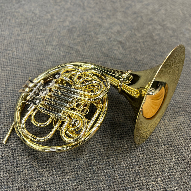 Strauss 6400 Series Double French Horn Outfit, Lacquer