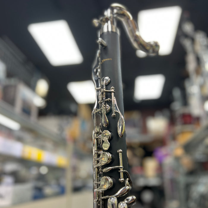 Strauss 6400 Student Bass Clarinet Outfit, Low E, Nickel Keys