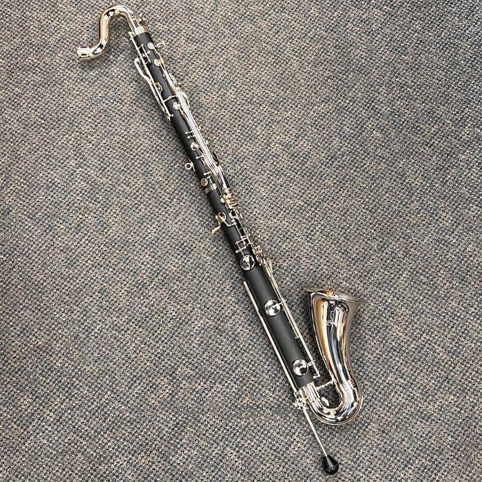 Strauss 6400 Student Bass Clarinet Outfit, Low E, Nickel Keys