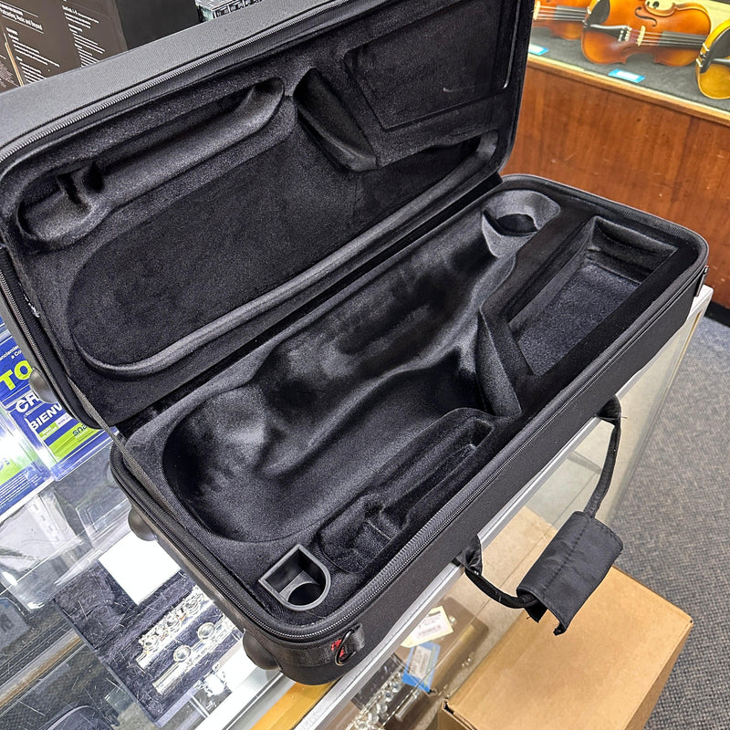Strauss Alto Saxophone Hard Case, Black