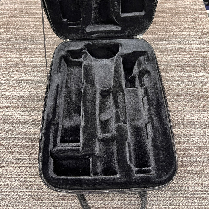 Strauss Bb Student Clarinet Case