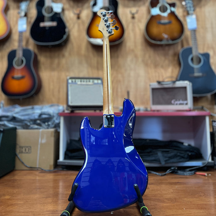 USED 1999 Fender MIM Fretless Electric Jazz Bass, Blue