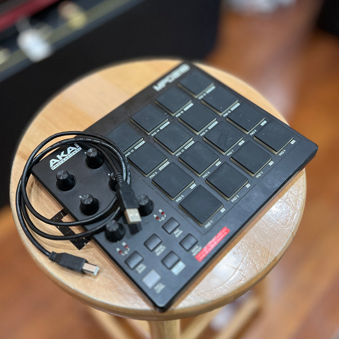 USED AKAI MPD218 Midi Pad Controller