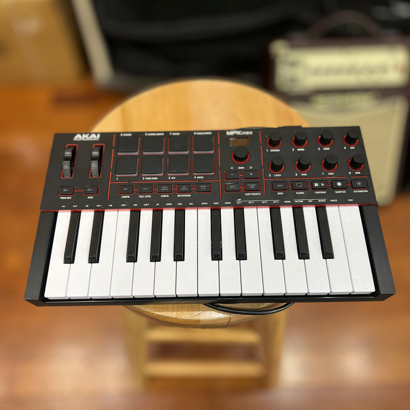 USED AKAI MPK mini USB C MIDI Keyboard