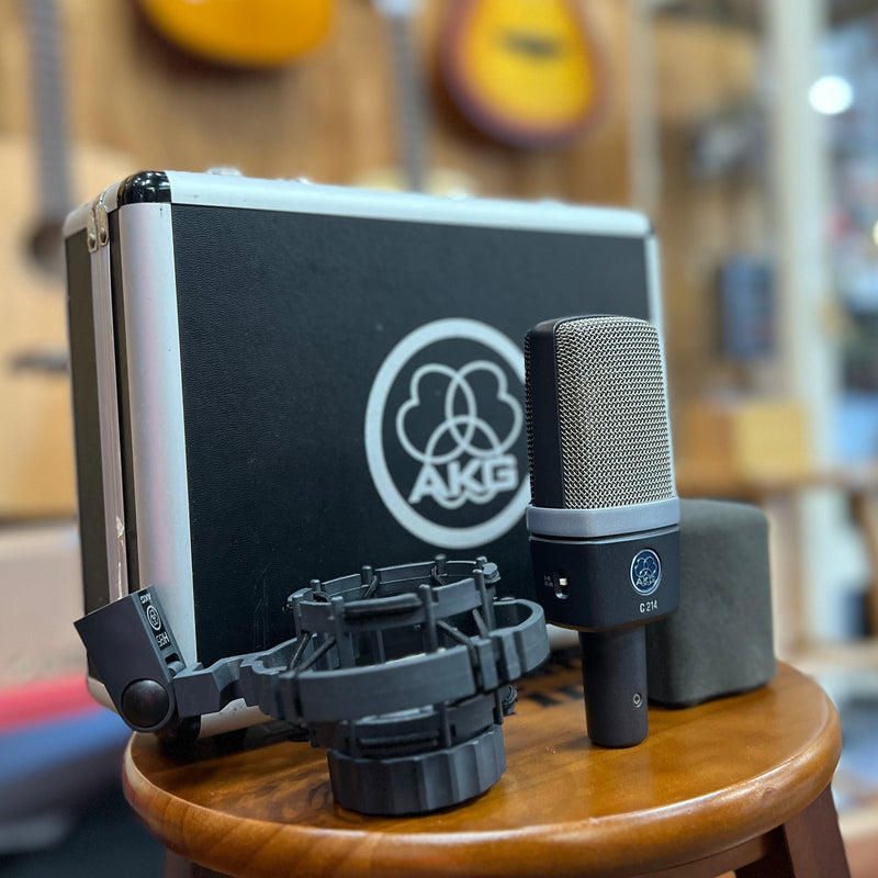 USED AKG C214 Large Diaphragm Condenser Microphone W/Case and Shkmt