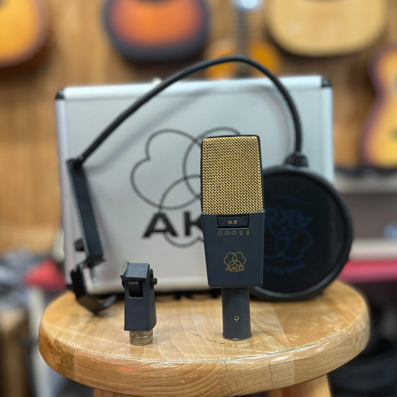 USED AKG C414 B P48 Multi-Pattern Condenser Microphone w/ Case, No Shockmount