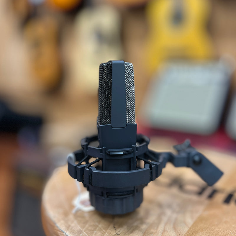 USED AKG C414B XL P48 W/ Shock mount H85