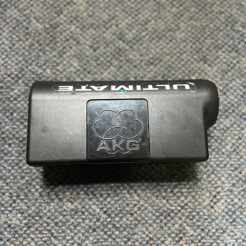 USED AKG D 3700 Dynamic Microphone w/ Case