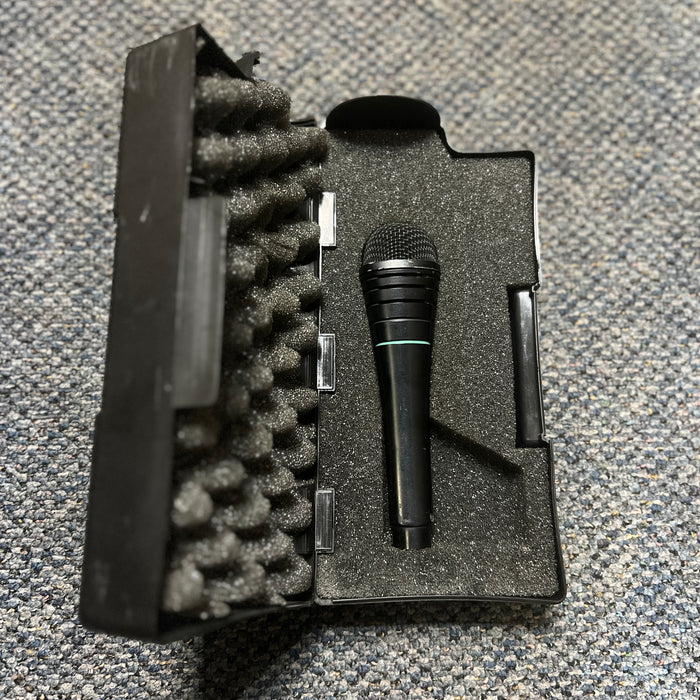 USED AKG D 3700 Dynamic Microphone w/ Case