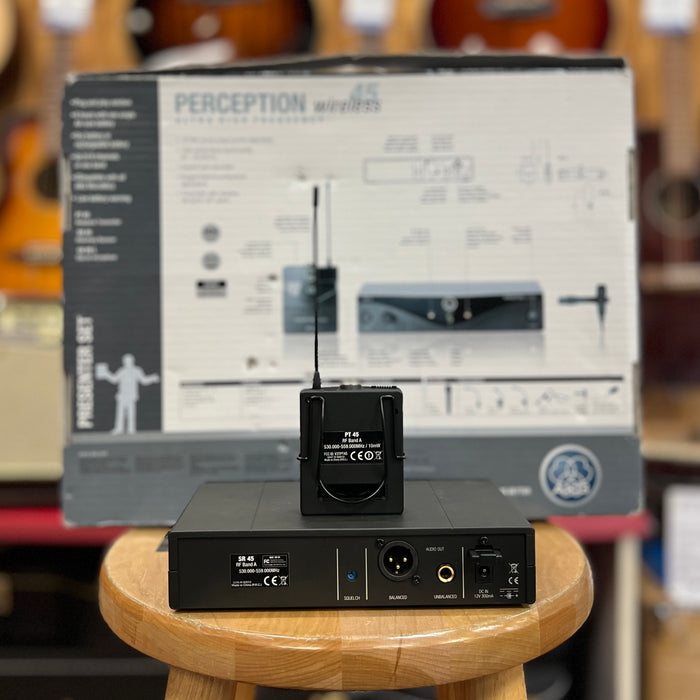 USED AKG Perception 45 Wireless Lapel System w/ AKG Handheld (Band A 530-559 MHz)