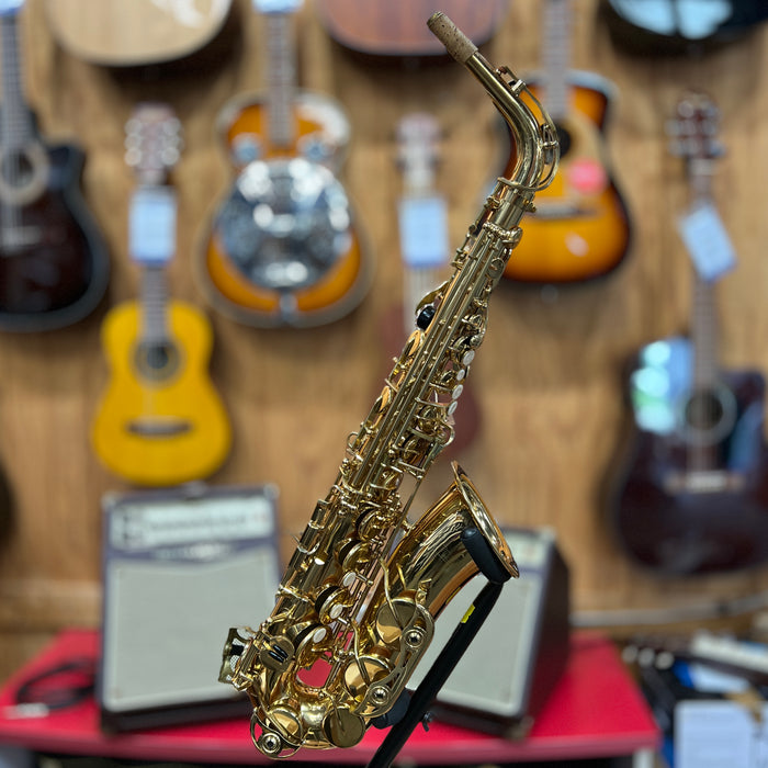 USED AS IS Lyx Alto Saxophone Outfit (No Serial)