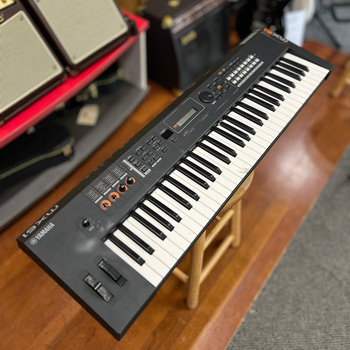 USED AS-IS Yamaha MX61 - 61 Note Workstation Keyboard