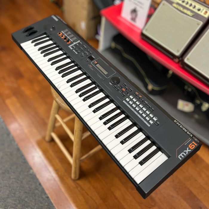 USED AS-IS Yamaha MX61 - 61 Note Workstation Keyboard