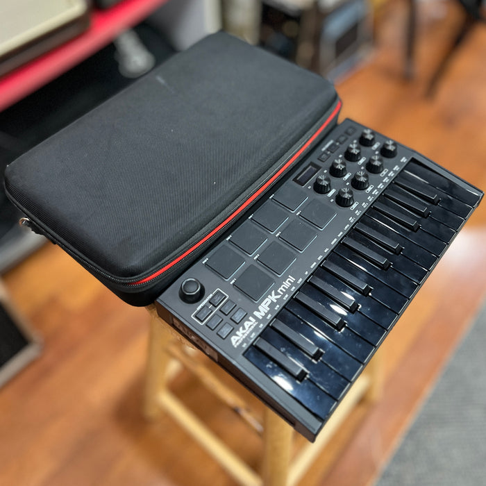 USED Akai MPK Mini 25-key MIDI Controller, Black w/ Hard Zipper Case