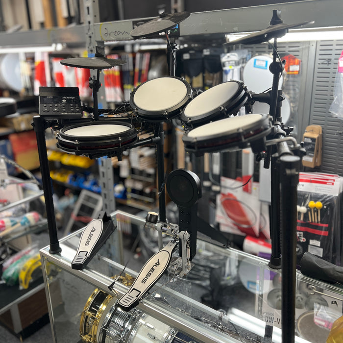 USED Alesis Nitro MAX Electronic Drum Kit