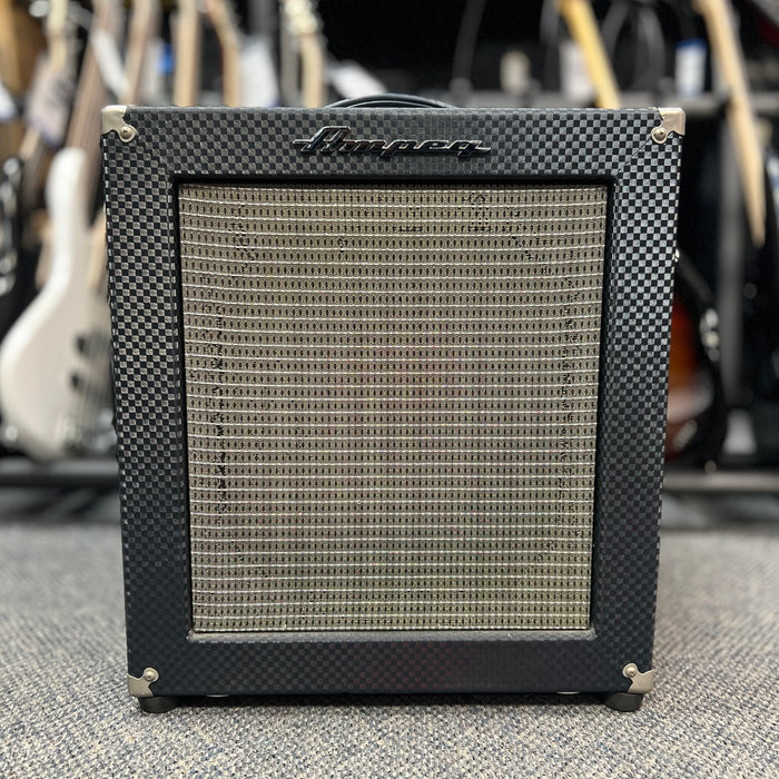 USED Ampeg B-100R Bass Combo Amp