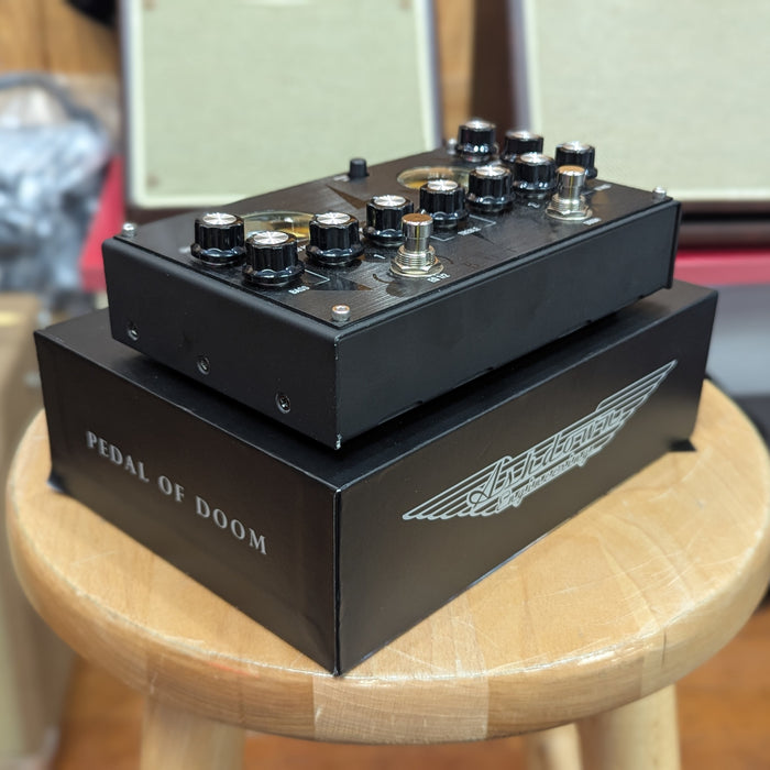 USED Ashdown Geezer Butler Pedal of Doom