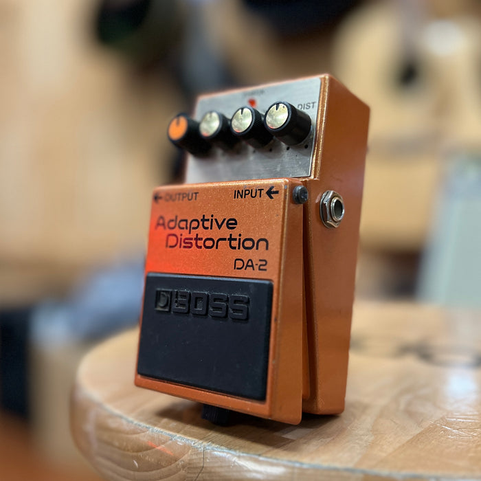 USED BOSS DA-2 Adaptive Distortion Guitar Pedal
