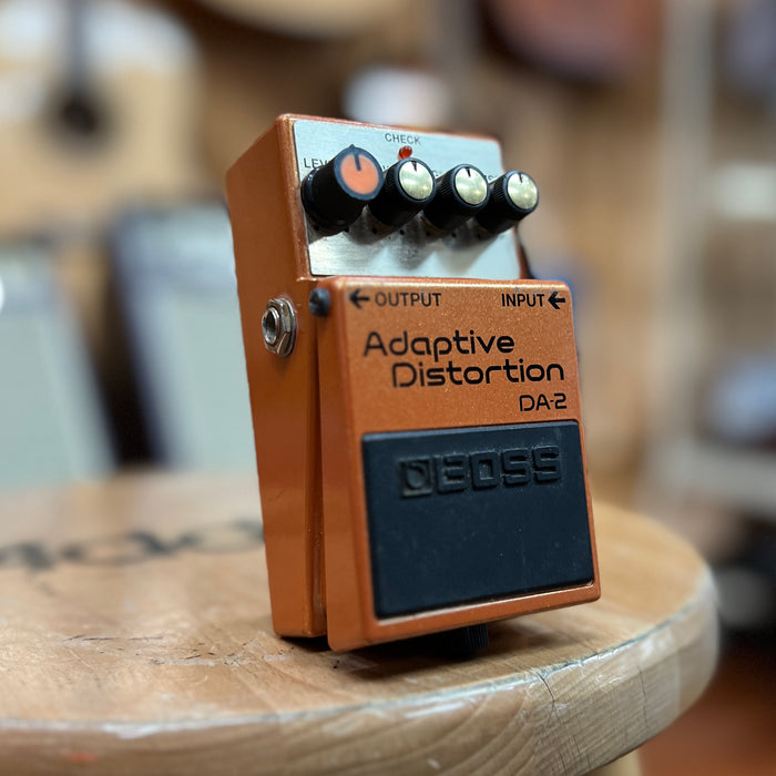 USED BOSS DA-2 Adaptive Distortion Guitar Pedal