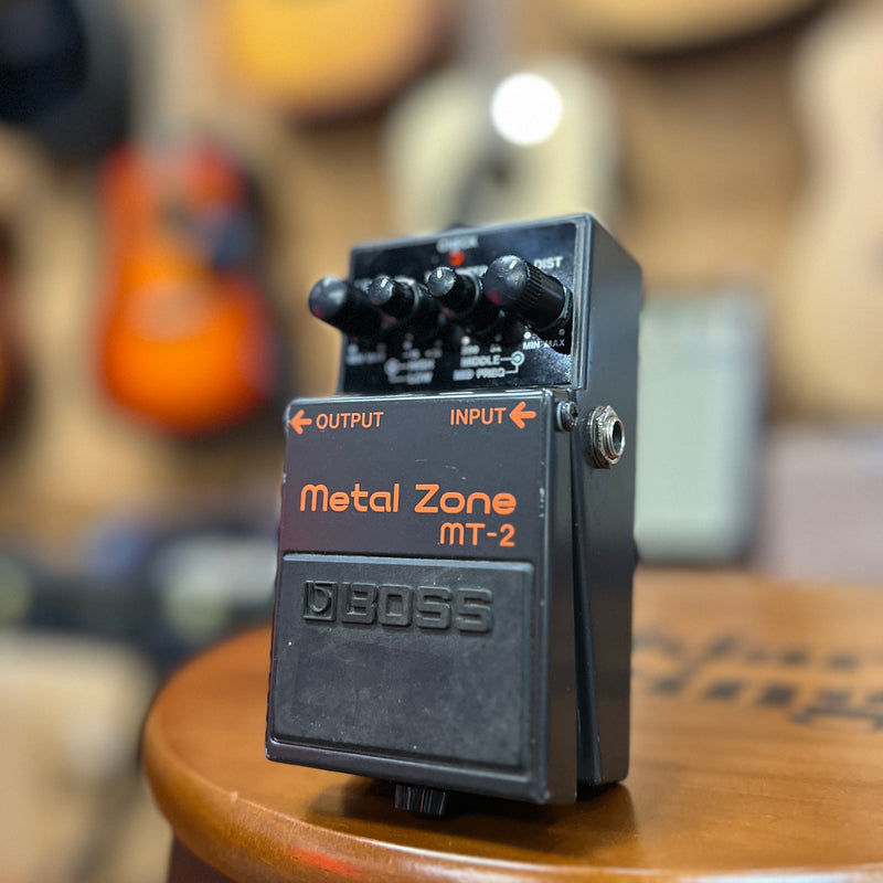 USED BOSS Mt-2 Metal Zone Effect Pedal-Dirt Cheep
