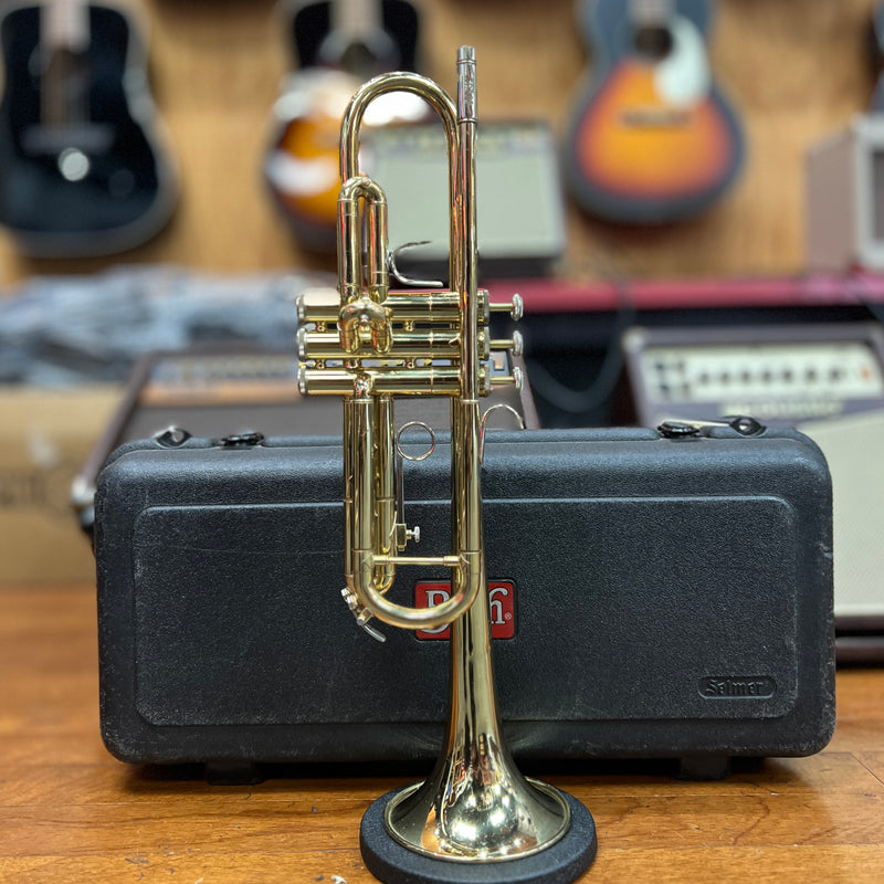 USED Bach TR300 Student Trumpet Outfit w/ Case
