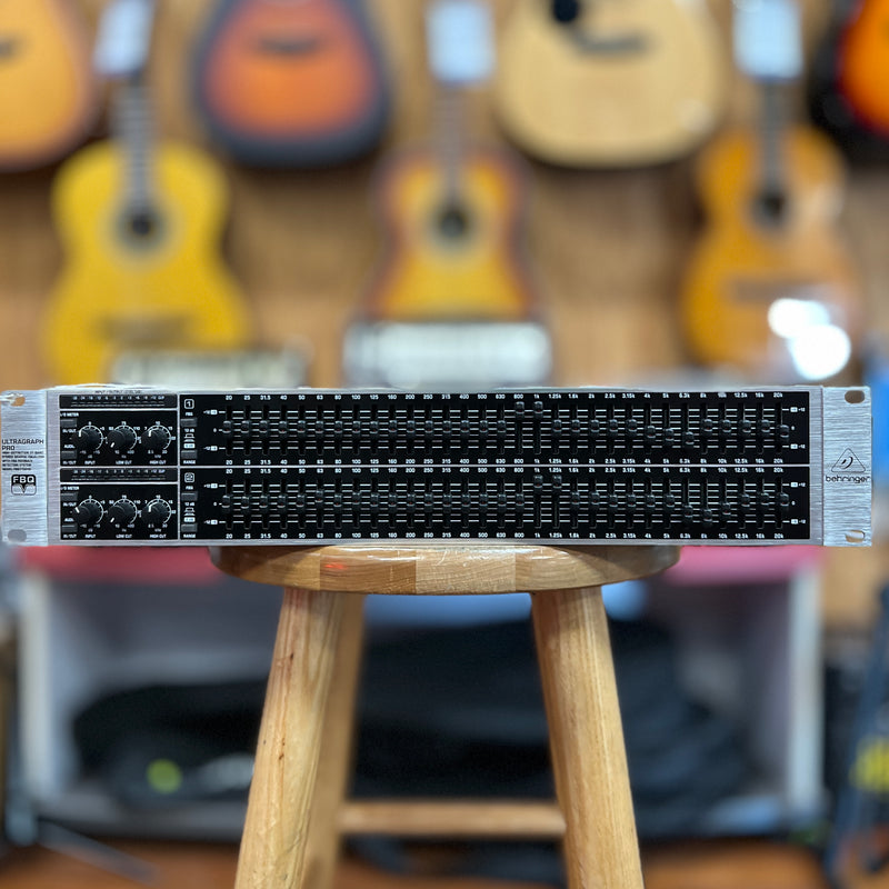 USED Behringer Ultragraph Pro FBQ3102HD 31-band Stereo Graphic Equalizer
