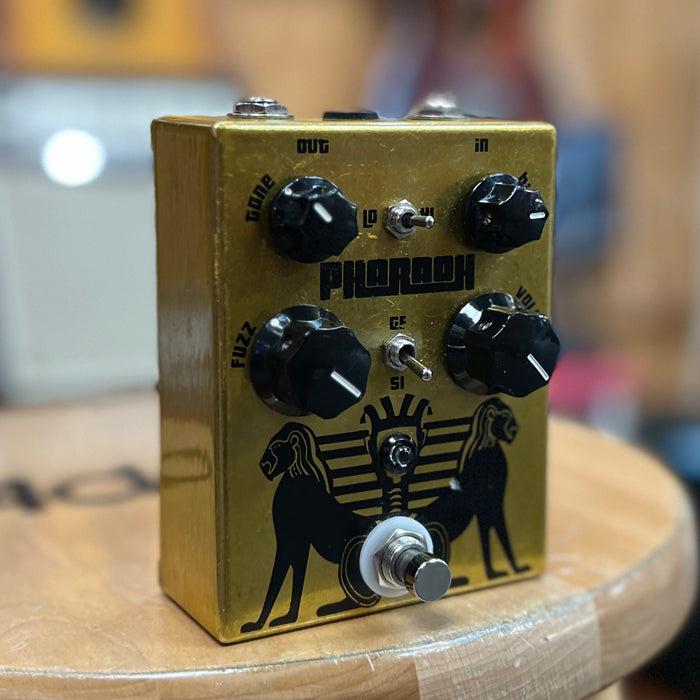 USED Black Arts Toneworks Pharaoh Fuzz Pedal - Gold