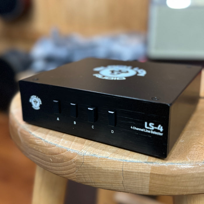 USED Black Lion Audio LS-4 Line Selector