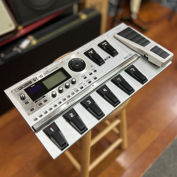 USED Boss GT-10 Guitar Effects Processor