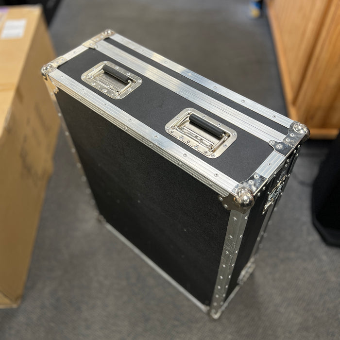 USED Brand X ATA Console Case 32x26x6