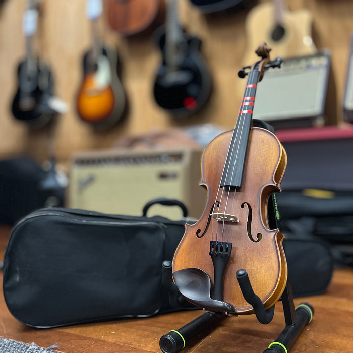 USED Brandenburg VN-1080 Antiqued Violin Outfit with Case and Upgraded Bow, 4/4