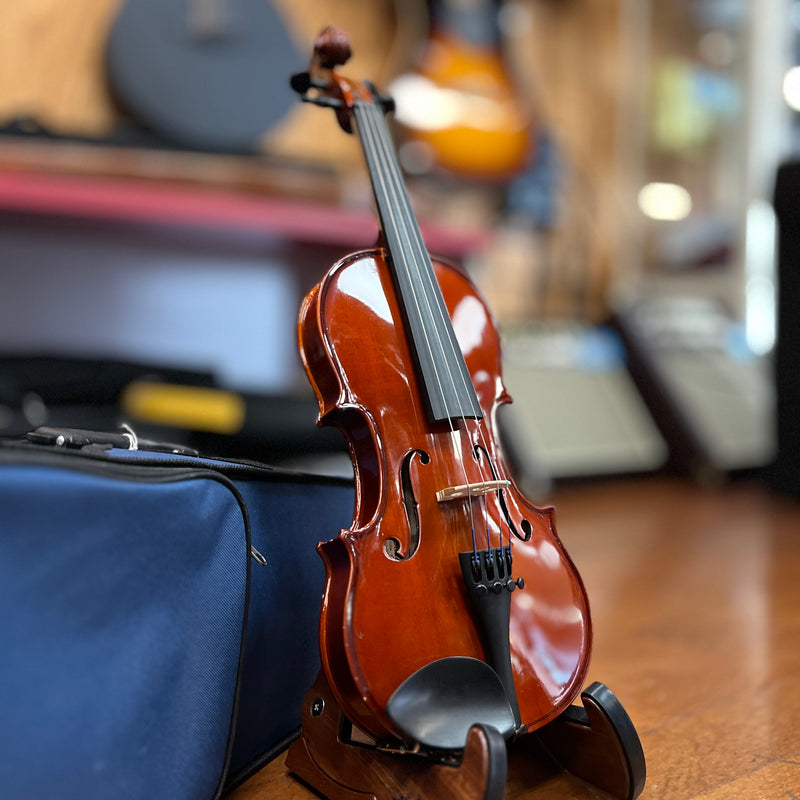 USED Brandenburg VN-880 1/2 Violin Outfit