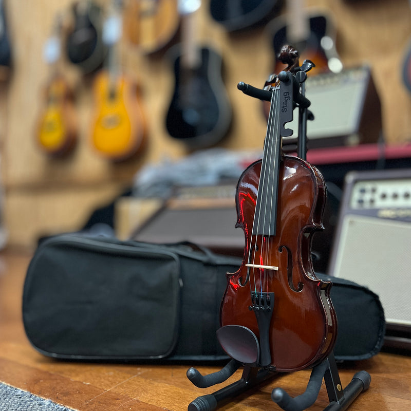 USED Brandenburg VN-880 Violin Outfit with Case, Bow, 1/2