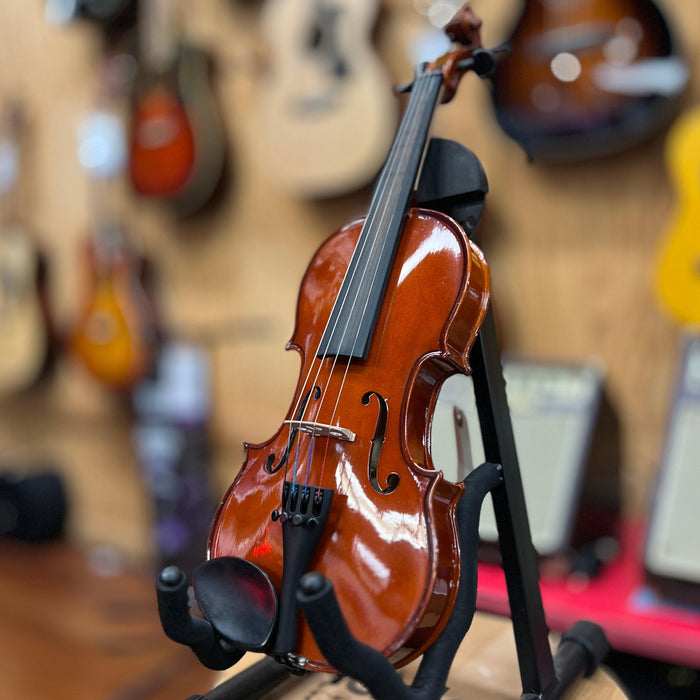 USED Brandenburg VN-880 Violin Outfit with Case and Bow, 1/2