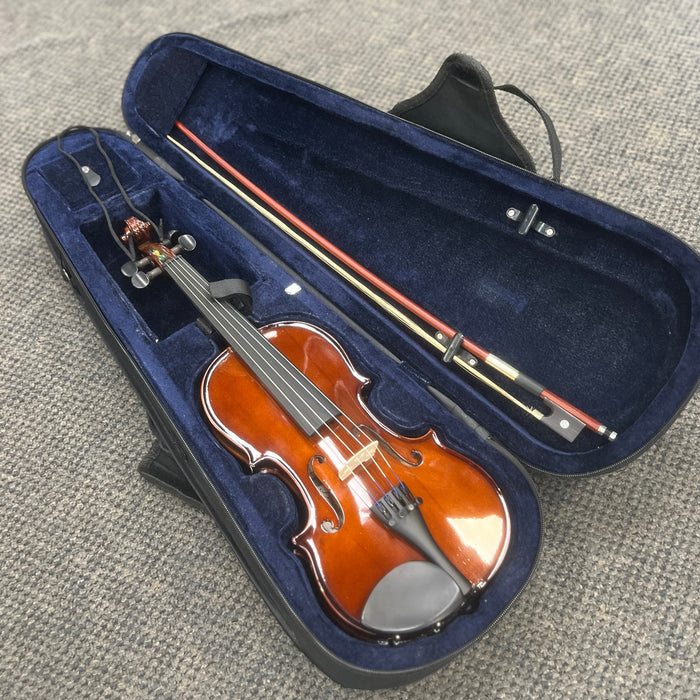 USED Brandenburg VN-880 Violin Outfit with Case and Bow, 1/2